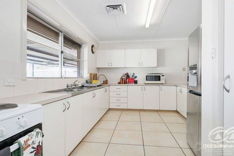 Property photo of 25 Viveash Way Bulgarra WA 6714