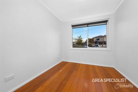 Property photo of 1 Pin Oak Court Narre Warren VIC 3805