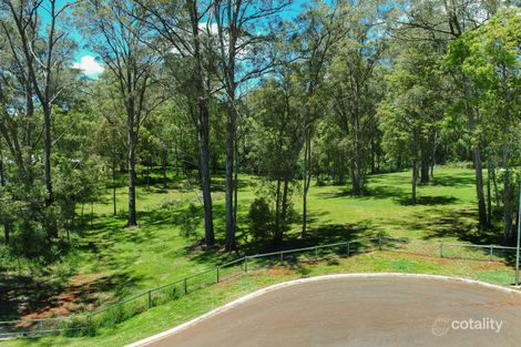 3 Daybreak Cl, Cabarlah, QLD 4352