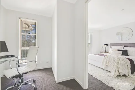Property photo of 2/1 Leichhardt Street Coomera QLD 4209