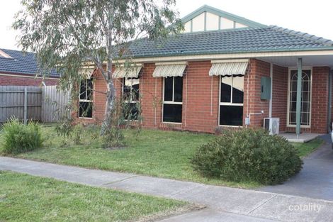 33 Providence Dr, Cranbourne West, VIC 3977