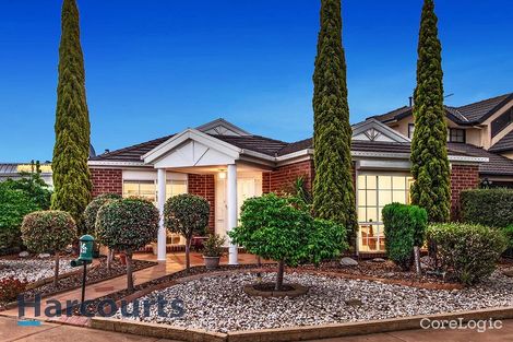 Property photo of 16 Daylesford Terrace Caroline Springs VIC 3023