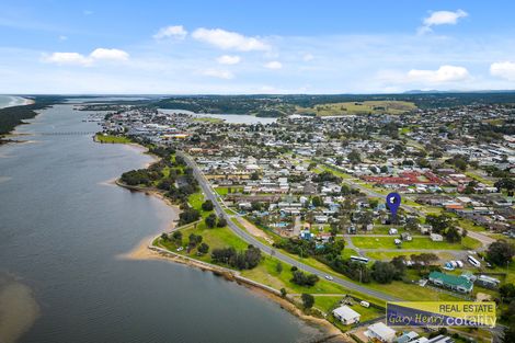 683 Esplanade, Lakes Entrance, VIC 3909
