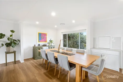 Property photo of 46 Warrain Crescent Currarong NSW 2540
