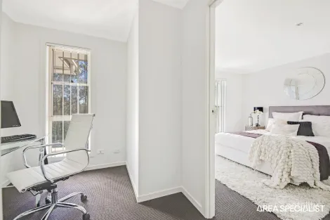 Property photo of 2/1 Leichhardt Street Coomera QLD 4209