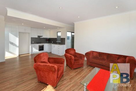 Property photo of 2/25 Crossman Street Mount Melville WA 6330