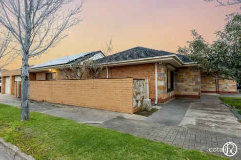 Property photo of 20 Flinders Parade Flinders Park SA 5025