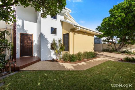 Property photo of 2/2 Pheeny Lane Casuarina NSW 2487