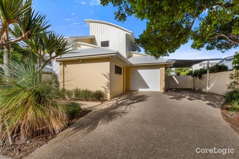 Property photo of 2/2 Pheeny Lane Casuarina NSW 2487