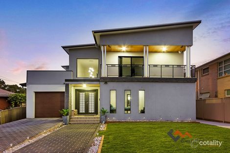 6 Dixmude St, South Granville, NSW 2142