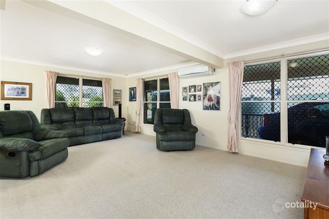 Property photo of 5 Crusoe Place Tingalpa QLD 4173