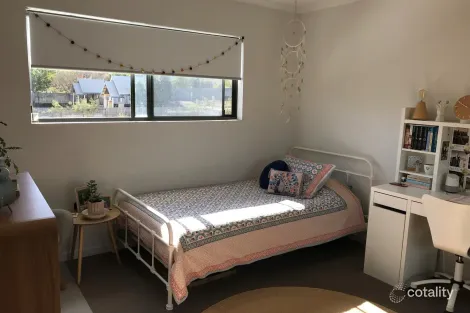 Property photo of 4 Paddington Terrace Douglas QLD 4814