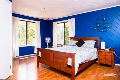 Property photo of 11 Jane Ellen Crescent Chittaway Bay NSW 2261