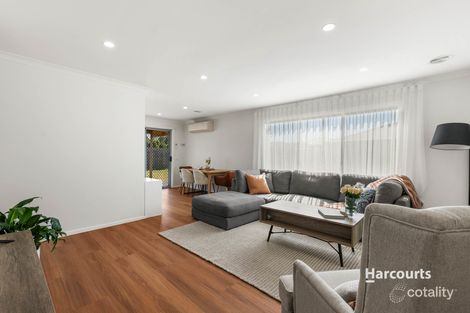 Property photo of 10/7 Melissa Way Pakenham VIC 3810