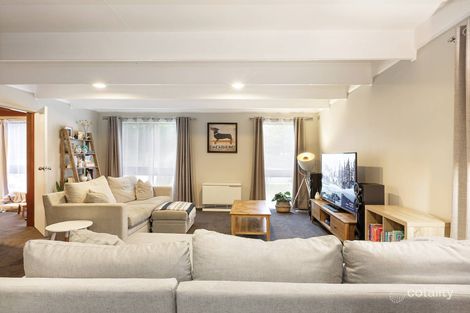 Property photo of 2 Marie Crescent Wendouree VIC 3355