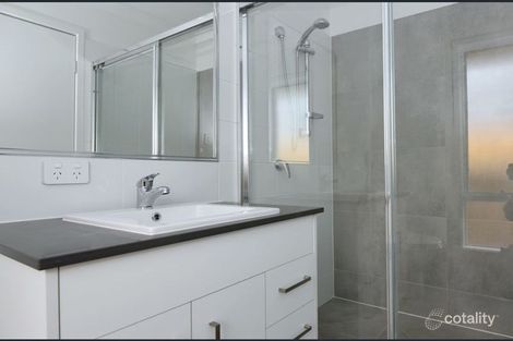 Property photo of 1/34 Radcliffe Crescent Glenvale QLD 4350
