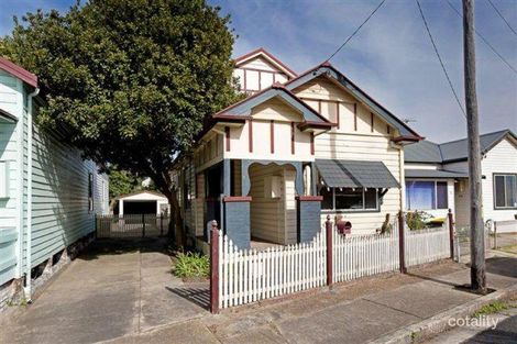 7 John St, Tighes Hill, NSW 2297