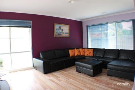 Property photo of 3 Devaney Avenue Lynbrook VIC 3975