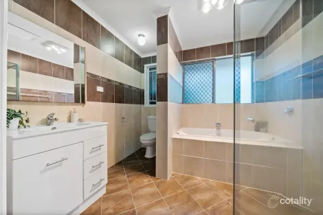 Property photo of 7 Eloise Avenue Springwood QLD 4127