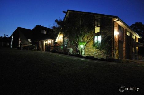 Property photo of 27 Kingsway Drive Molendinar QLD 4214