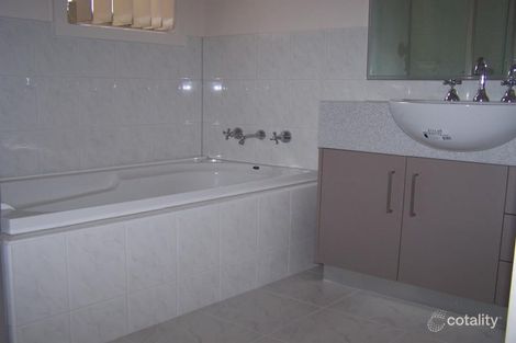 Property photo of 2/46 Jacka Street Macleod VIC 3085