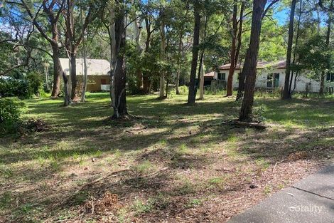 255 High Central Rd, Macleay Island, QLD 4184