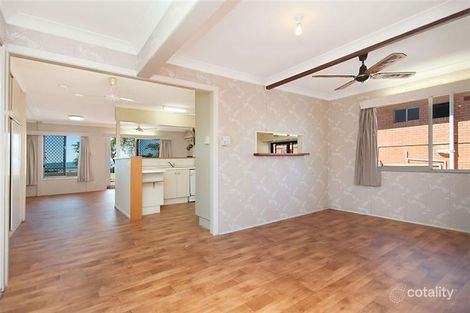 Property photo of 69 The Esplanade Pallarenda QLD 4810