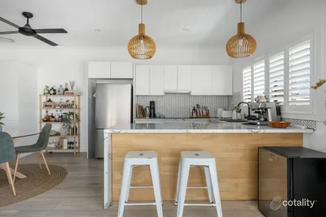 Property photo of 32 Glanville Road Sussex Inlet NSW 2540