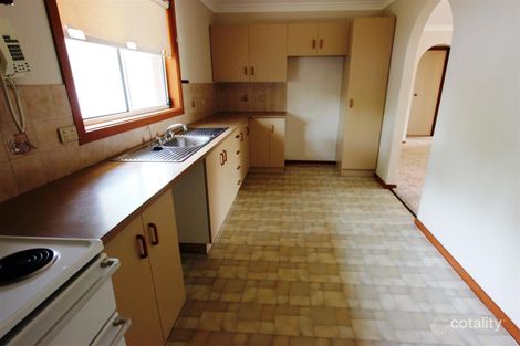 Property photo of 2/11 Matheson Place Estella NSW 2650