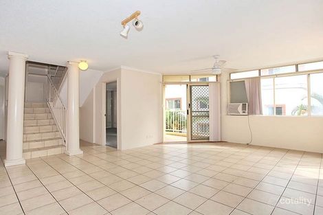 Property photo of 12/146 Marine Parade Southport QLD 4215