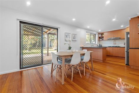 Property photo of 12 Cuthbert Drive Mill Park VIC 3082