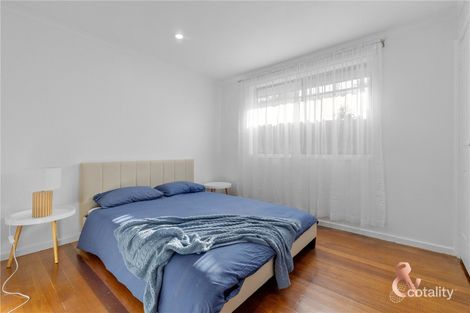 Property photo of 12 Cuthbert Drive Mill Park VIC 3082
