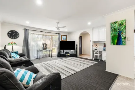 Property photo of 92 Hibiscus Drive Mount Cotton QLD 4165