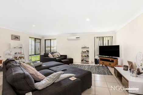 Property photo of 30 Chanel Court Wulkuraka QLD 4305