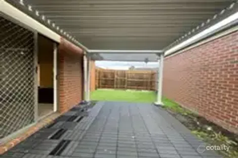 Property photo of 12/11-13 Elizabeth Street Cranbourne North VIC 3977