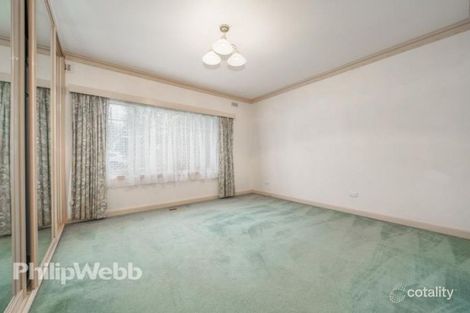 4 Blossom St, Mitcham, VIC 3132