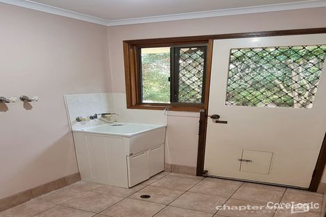 Property photo of 19 Hawken Drive St Lucia QLD 4067