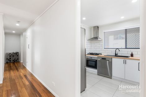 Property photo of 24 Cooneanna Street Bundamba QLD 4304