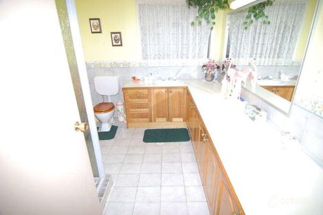 Property photo of 2 Lockheed Circuit St Clair NSW 2759