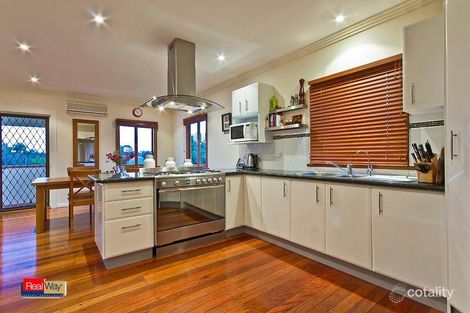 Property photo of 19 Hannam Street Wynnum QLD 4178