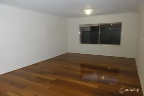 Property photo of 16 Alberfeldie Drive Truganina VIC 3029