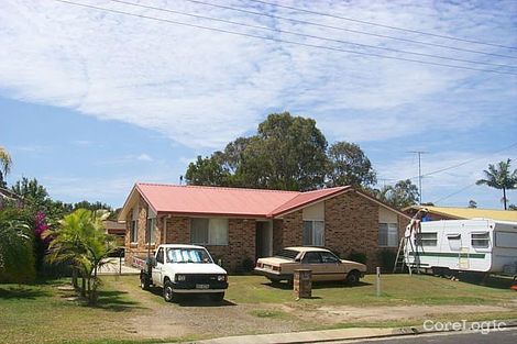 4 Lerner St, Pacific Paradise, QLD 4564