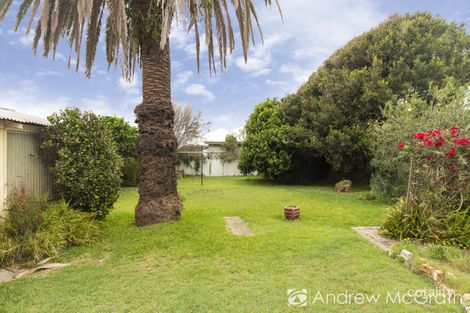 Property photo of 28 Kolang Street Blacksmiths NSW 2281