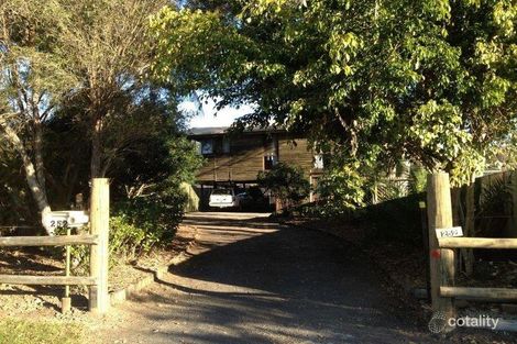 Property photo of 218 Tuggerawong Road Tuggerawong NSW 2259