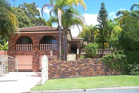 Property photo of 4 Rocket Court Benowa QLD 4217