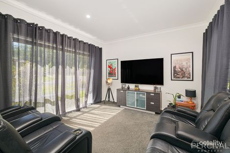 Property photo of 15 Kingston Town Loop Port Macquarie NSW 2444
