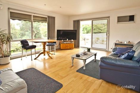 Property photo of 5 Wildberry Close Croydon Hills VIC 3136