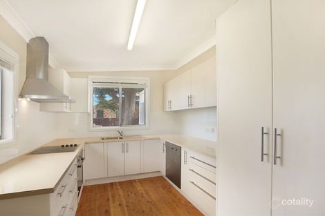 Property photo of 24 Sunrise Avenue Budgewoi NSW 2262