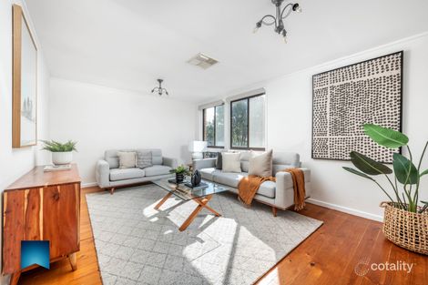 Property photo of 8 Hallett Place Kambah ACT 2902