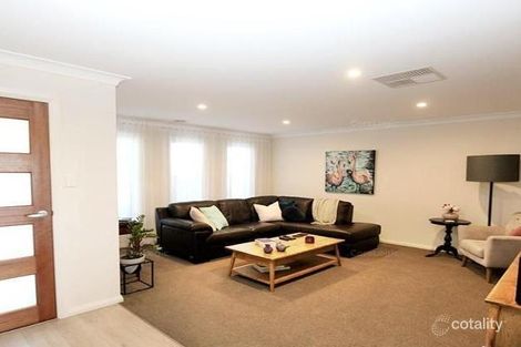 Property photo of 14 Barton Avenue Lloyd NSW 2650